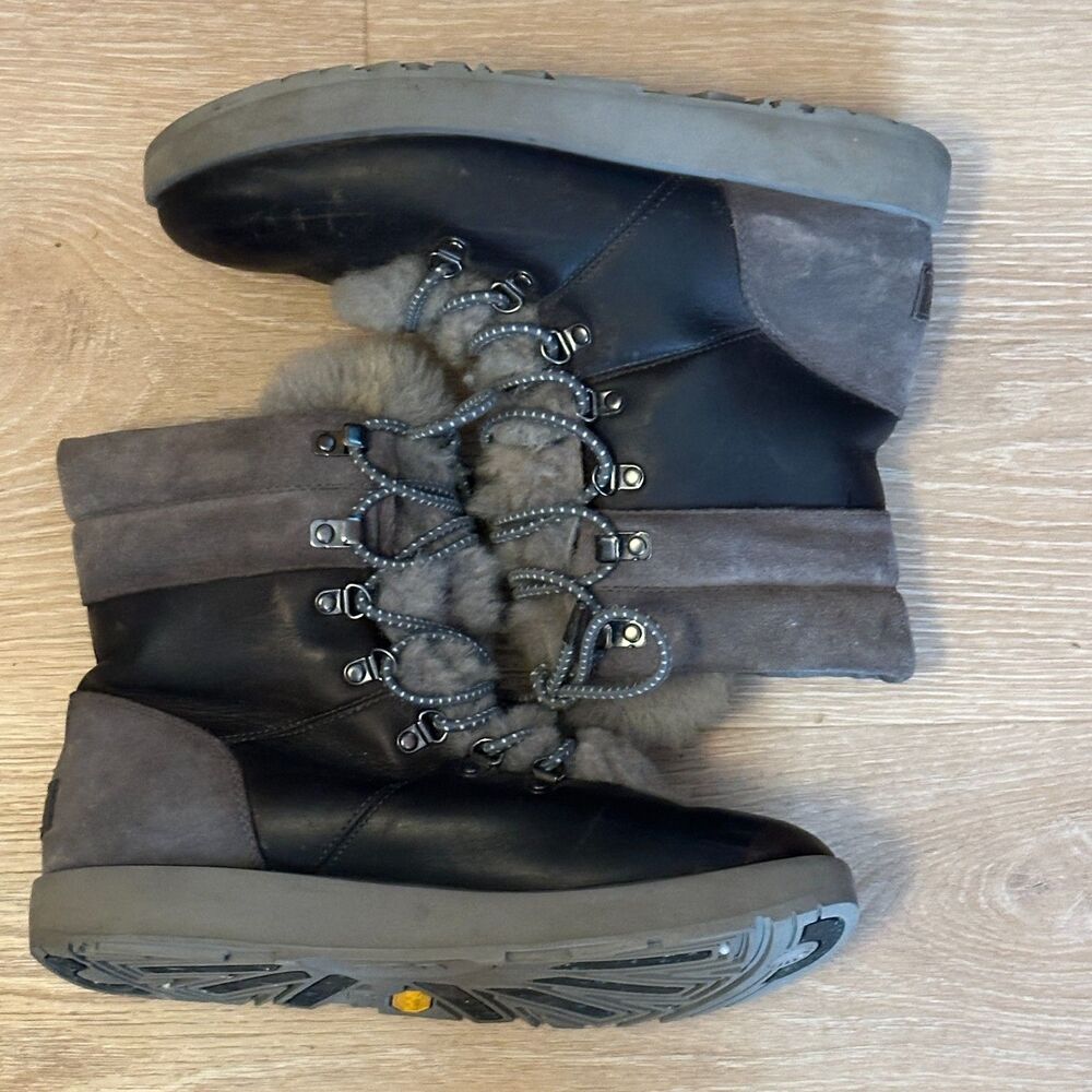Ugg Viki Waterproof Vibram Arctic Grip - Picture 2 of 8